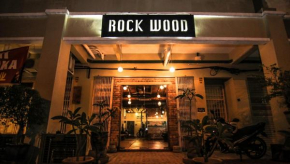 Отель Rock Wood Hotel  Сунгаи Петани